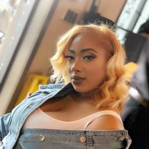 Meet your Posher, Ashlynd